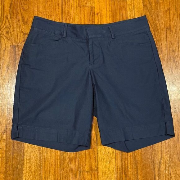 Dockers Golf Navy Shorts - Size 4P - Picture 1 of 10
